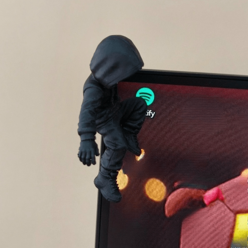Statuetta Mini Alien con Cappu - Retro Gaming Room recensione e prezzo